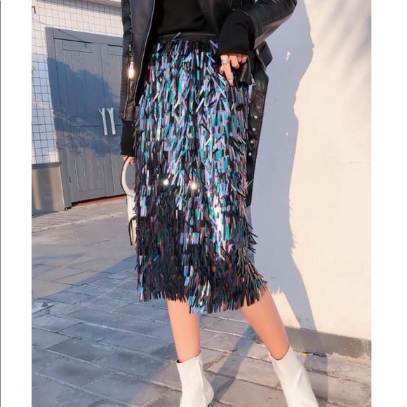 New Black Tassel Sequins Midi Skirt - Picture 3 of 6